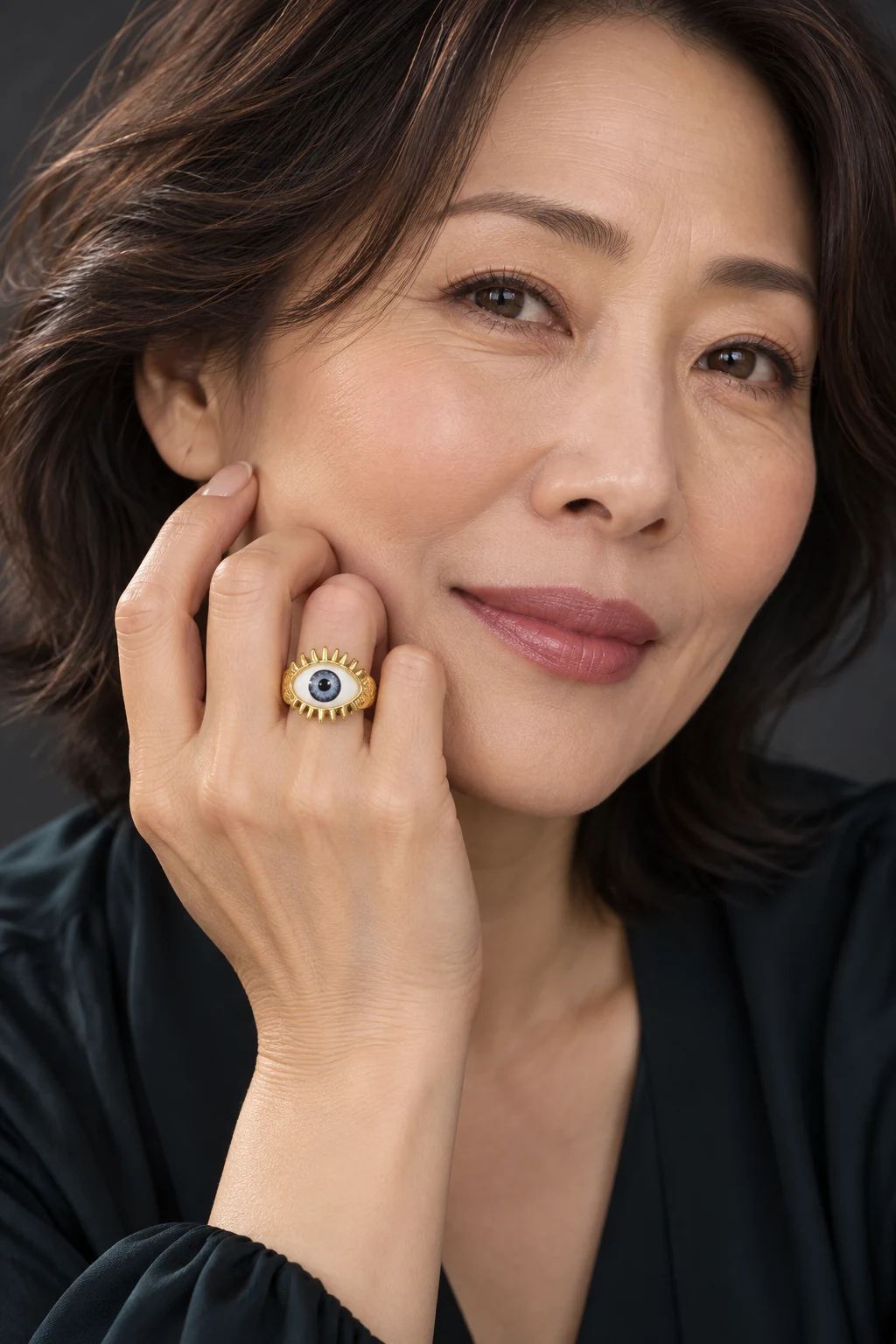 The Agnès Promenade Ring worn on a model — AI-generated styling preview